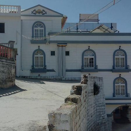 Hotel Vasantham Palace Ооти Екстериор снимка