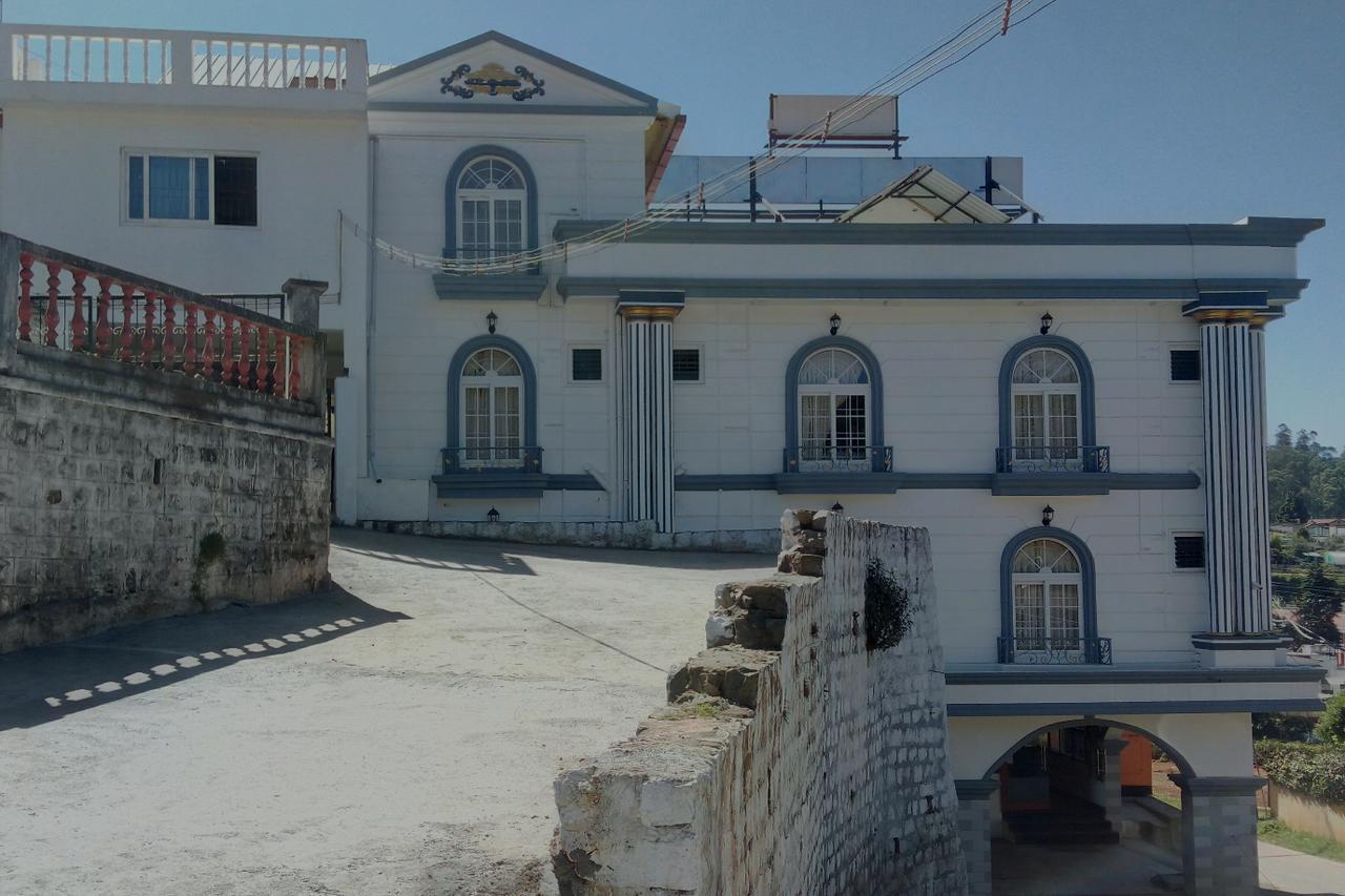 Hotel Vasantham Palace Ооти Екстериор снимка
